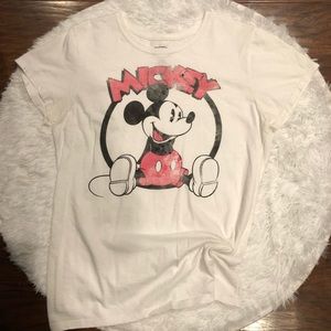 Disney Mickey Vintage Style Graphic Tee Size XL